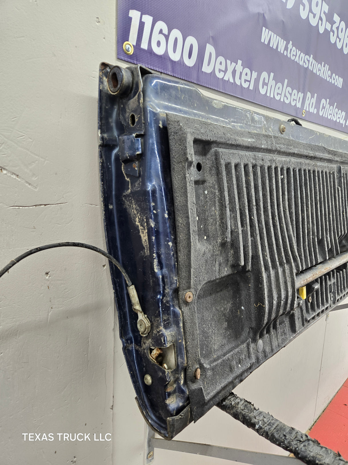 2008-2016 Ford Super Duty Tailgate with step F250 F350 F450 F550