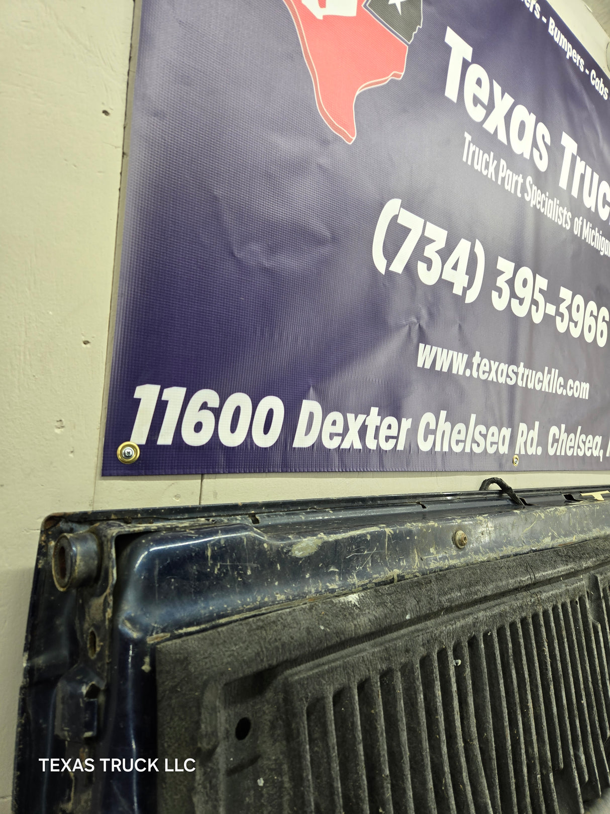 2008-2016 Ford Super Duty Tailgate with step F250 F350 F450 F550