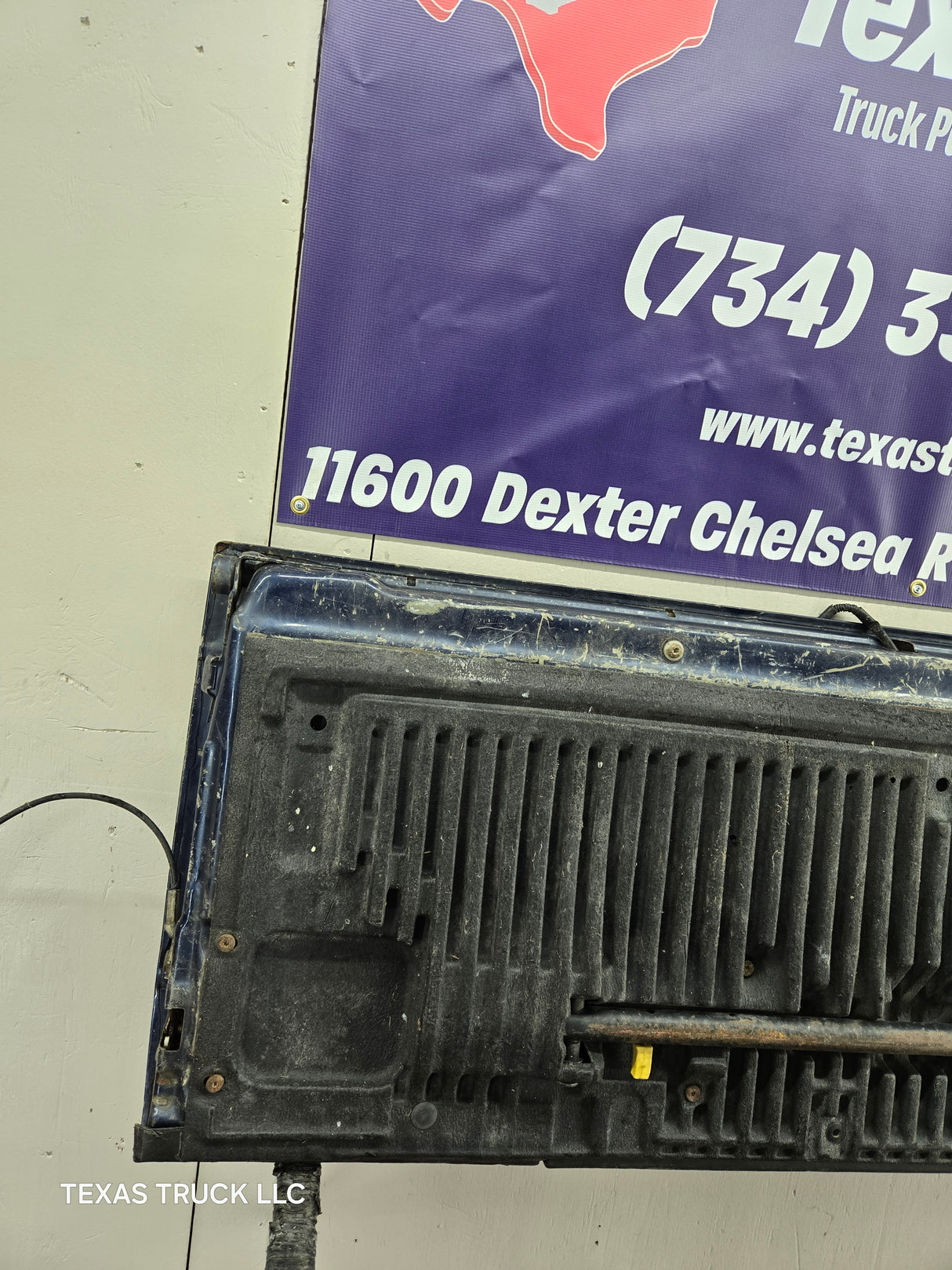 2008-2016 Ford Super Duty Tailgate with step F250 F350 F450 F550