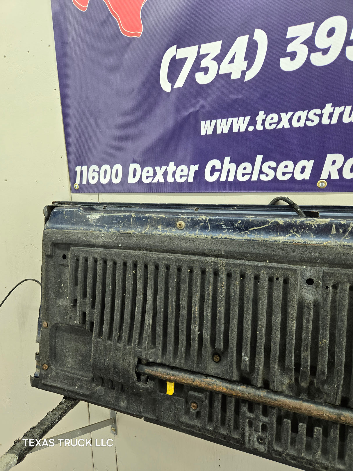 2008-2016 Ford Super Duty Tailgate with step F250 F350 F450 F550