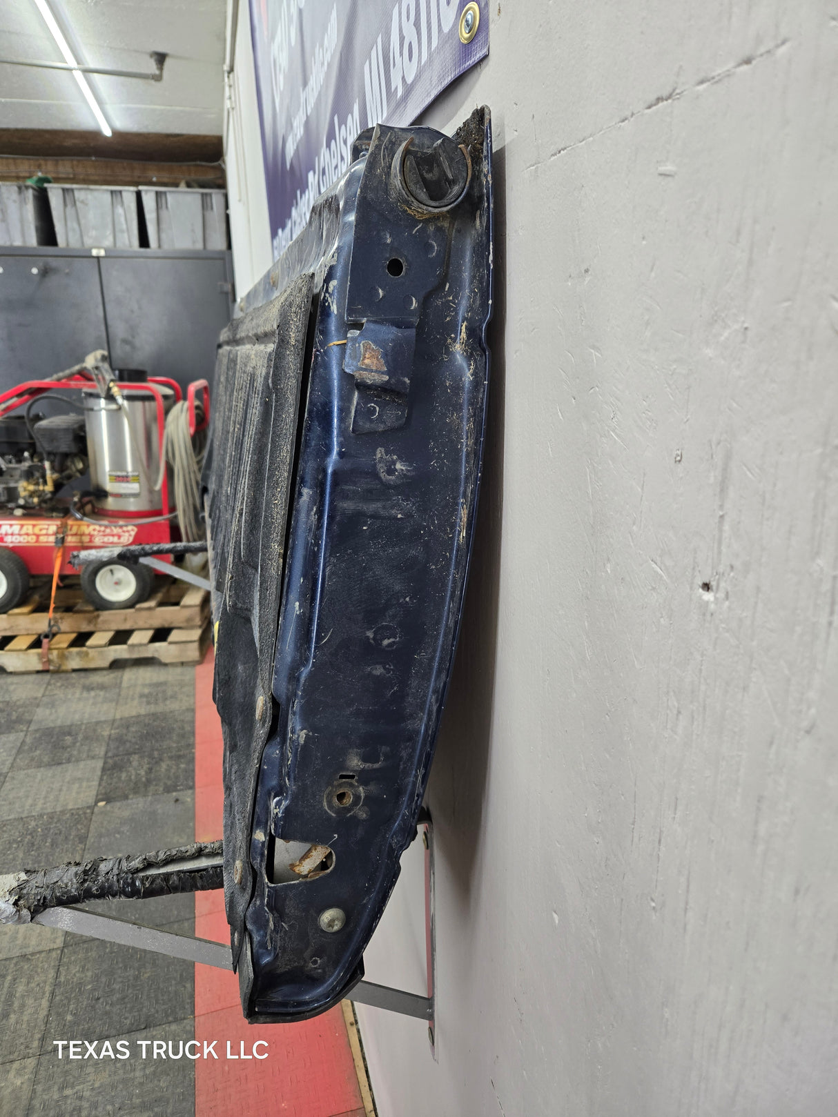 2008-2016 Ford Super Duty Tailgate with step F250 F350 F450 F550