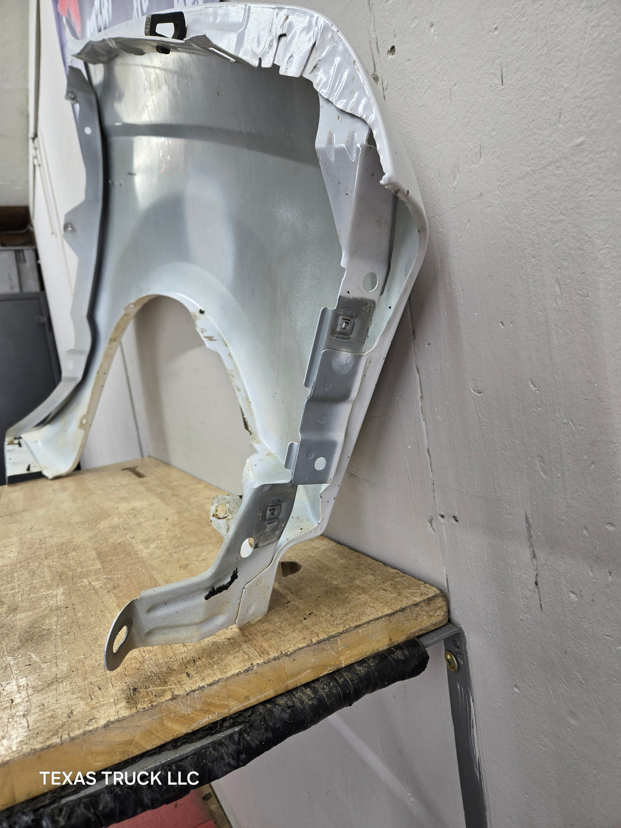 1999-2007 Ford Super Duty LH Driver Side Front Fender F250 F350 F450 F550 Excursion