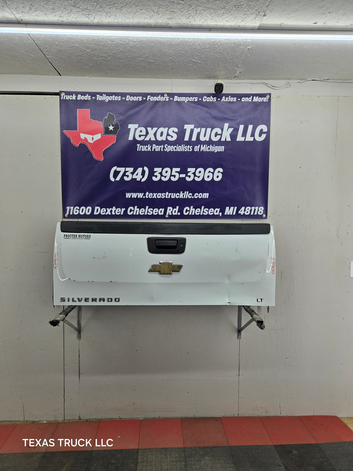 2007-2013 Chevrolet Silverado / GMC Sierra Tailgate 1500 2500 3500 HD