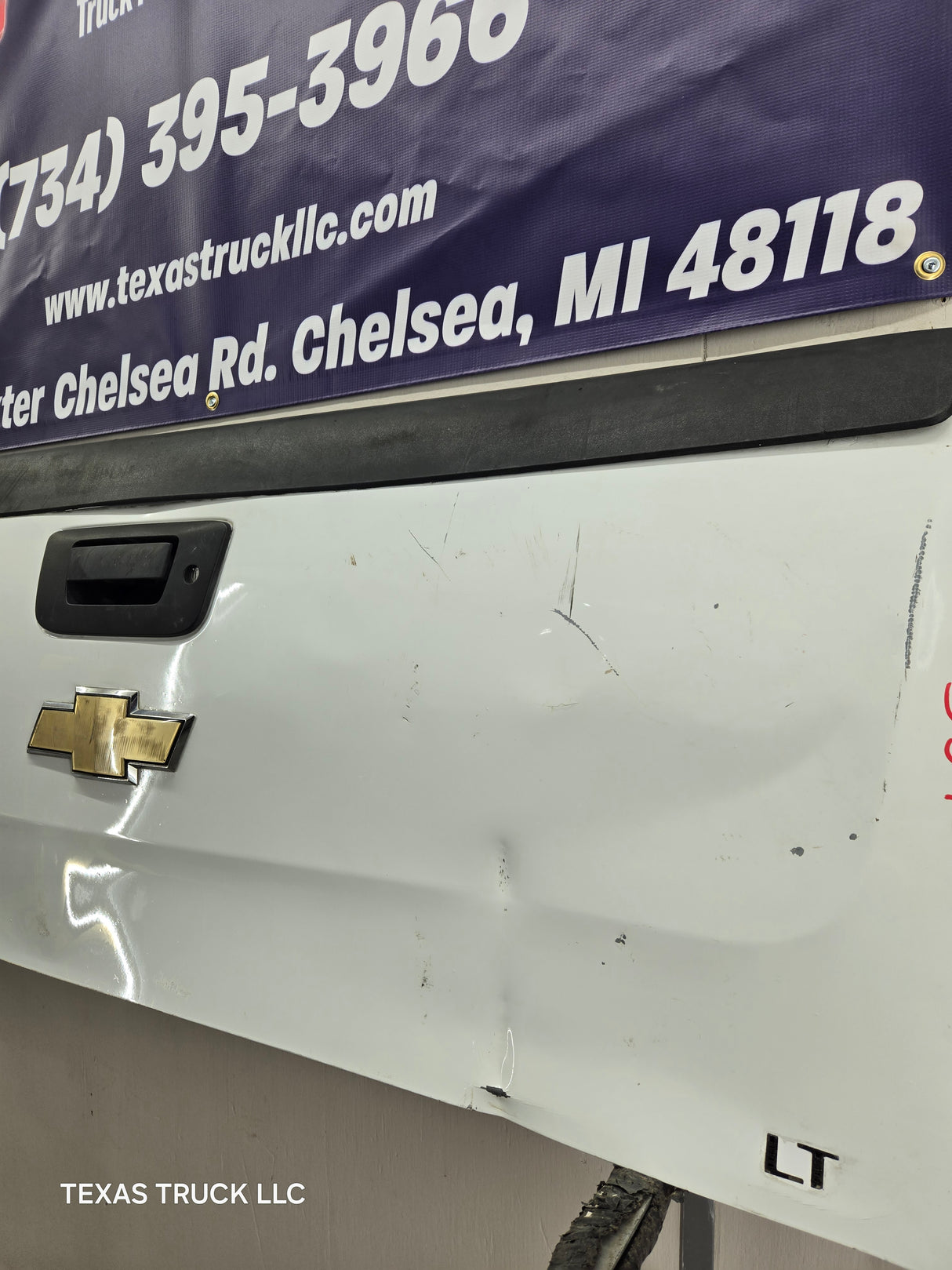 2007-2013 Chevrolet Silverado / GMC Sierra Tailgate 1500 2500 3500 HD