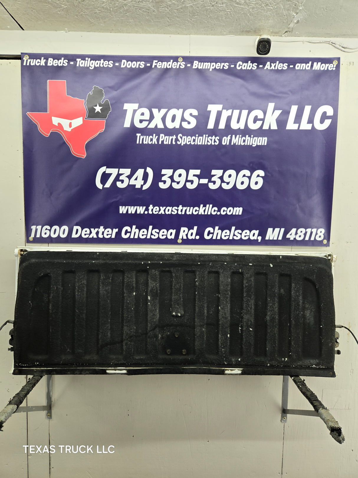 2007-2013 Chevrolet Silverado / GMC Sierra Tailgate 1500 2500 3500 HD