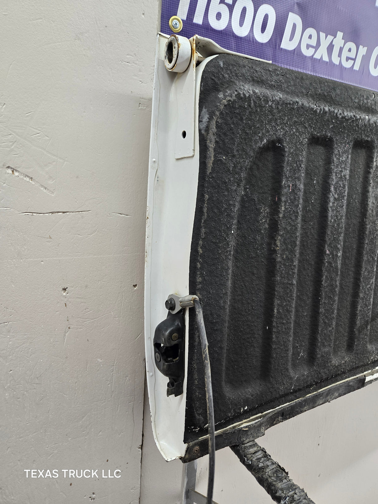 2007-2013 Chevrolet Silverado / GMC Sierra Tailgate 1500 2500 3500 HD