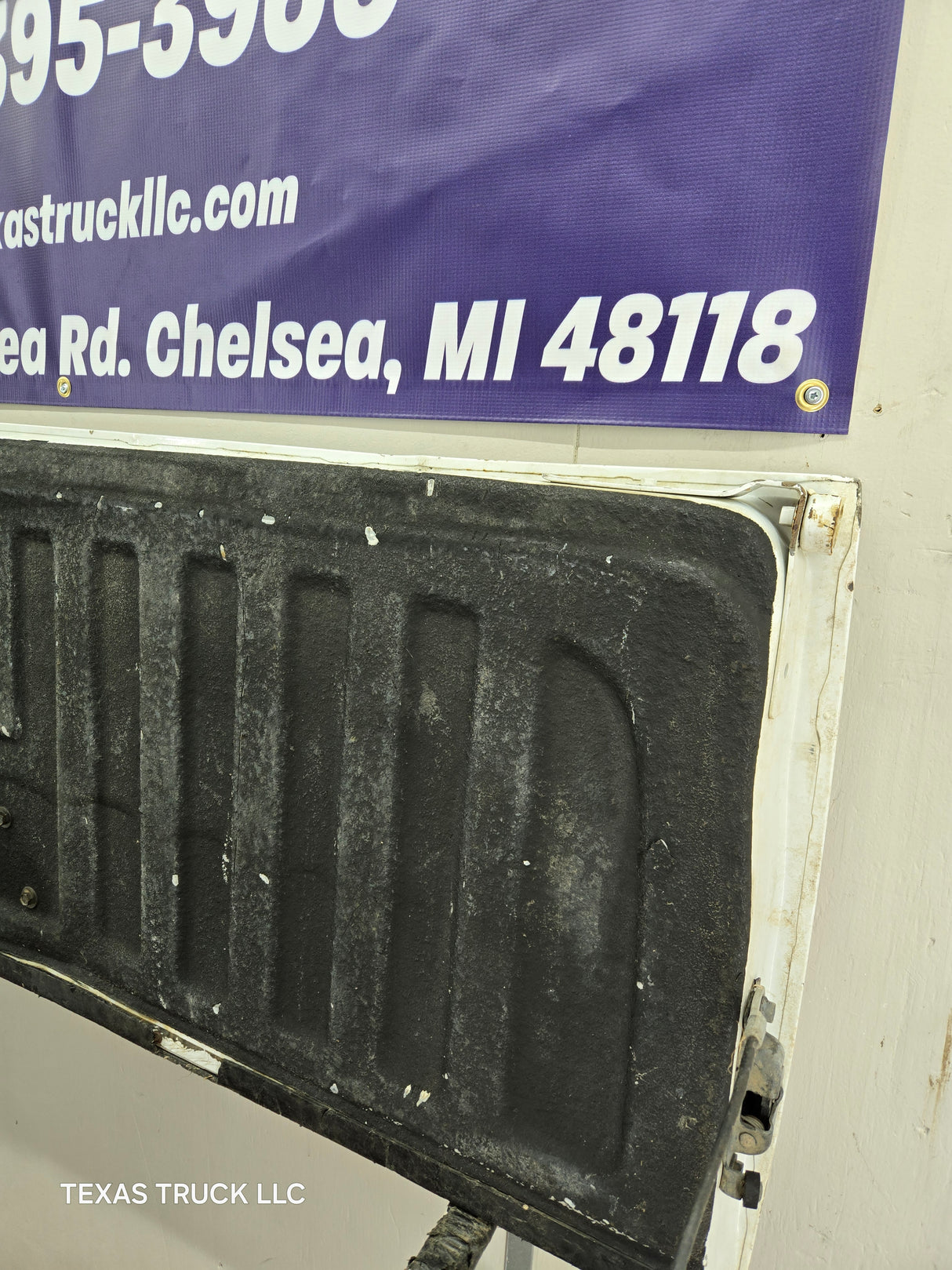 2007-2013 Chevrolet Silverado / GMC Sierra Tailgate 1500 2500 3500 HD