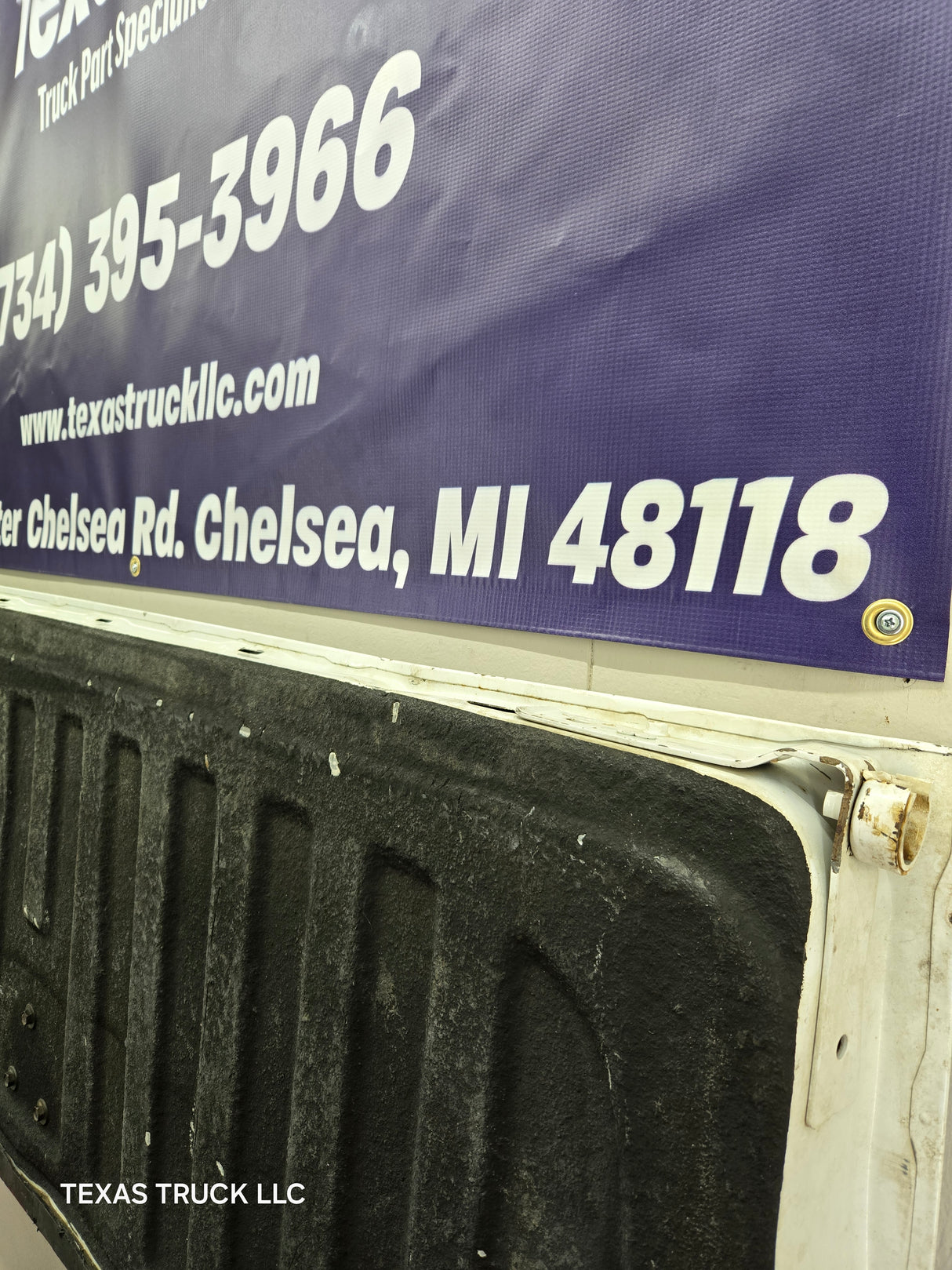 2007-2013 Chevrolet Silverado / GMC Sierra Tailgate 1500 2500 3500 HD