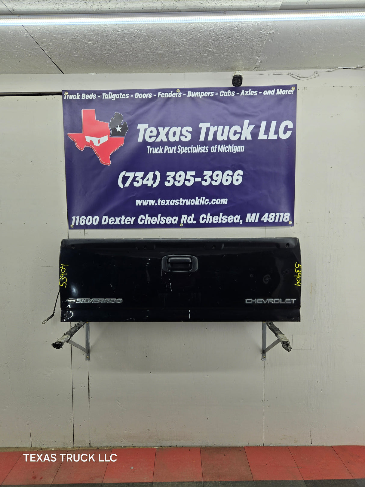 1999-2007 Chevrolet Silverado / GMC Sierra 1500 2500 3500 Tailgate