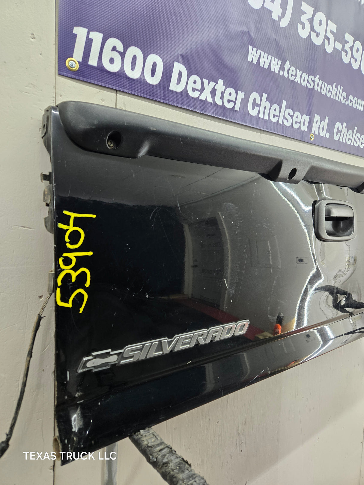 1999-2007 Chevrolet Silverado / GMC Sierra 1500 2500 3500 Tailgate