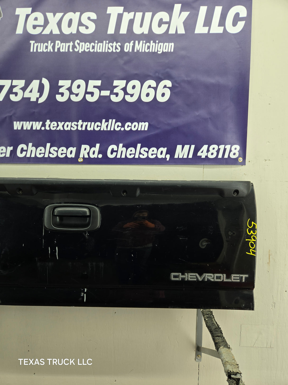 1999-2007 Chevrolet Silverado / GMC Sierra 1500 2500 3500 Tailgate