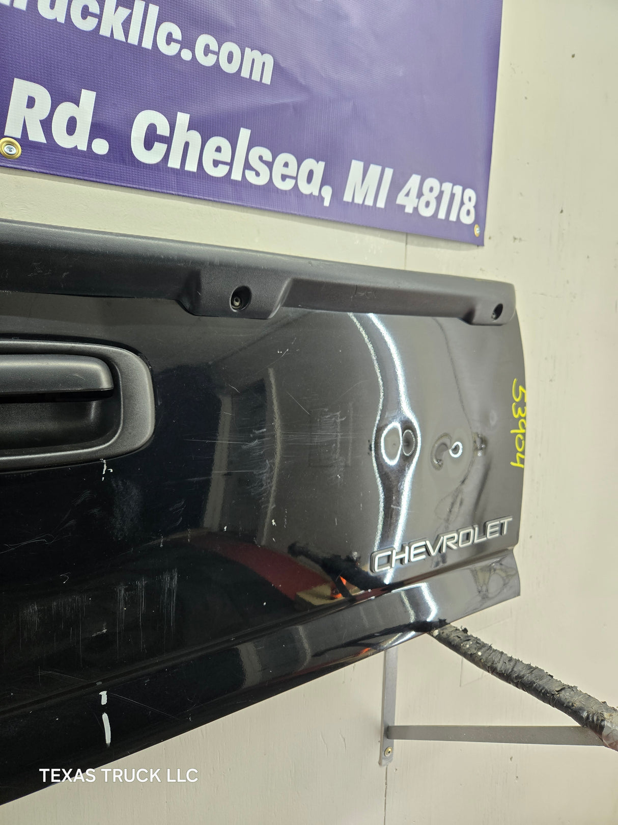 1999-2007 Chevrolet Silverado / GMC Sierra 1500 2500 3500 Tailgate