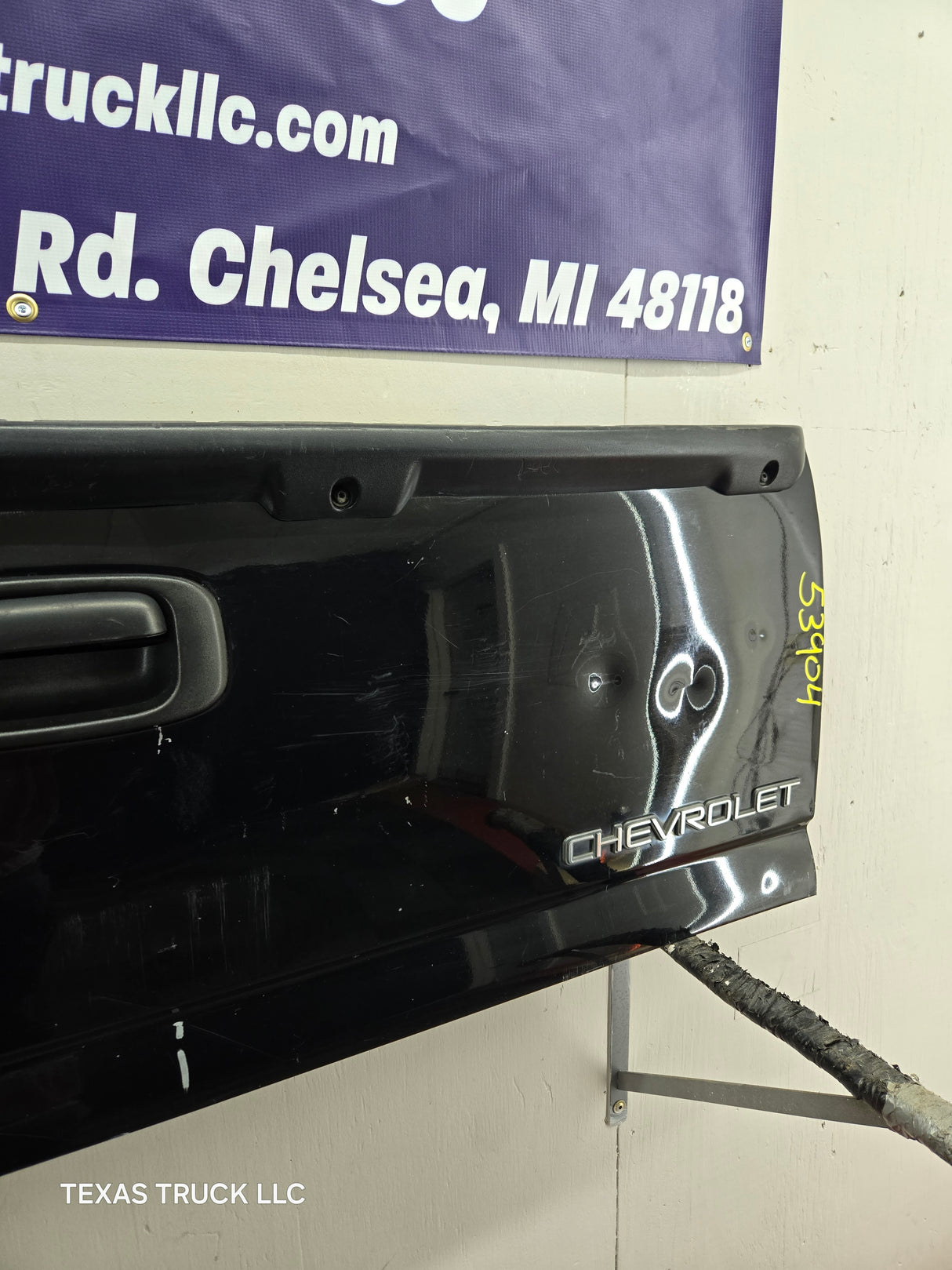 1999-2007 Chevrolet Silverado / GMC Sierra 1500 2500 3500 Tailgate