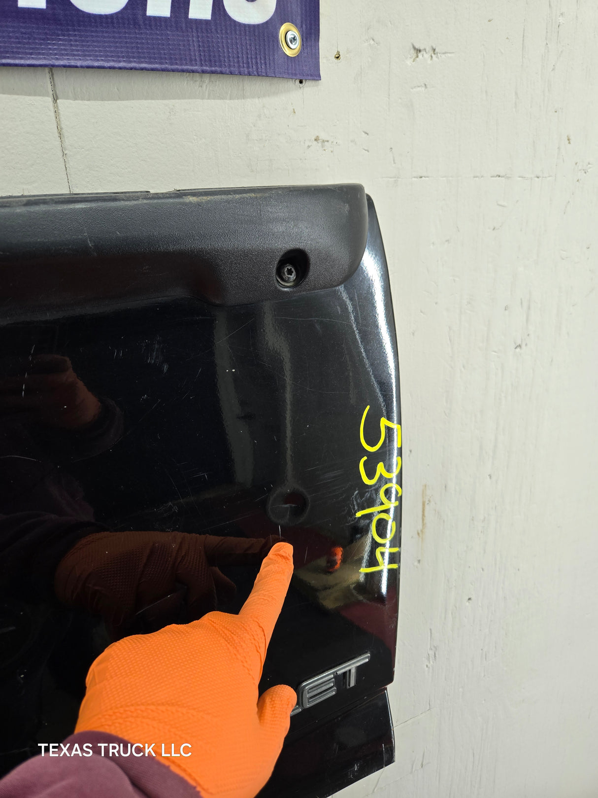 1999-2007 Chevrolet Silverado / GMC Sierra 1500 2500 3500 Tailgate