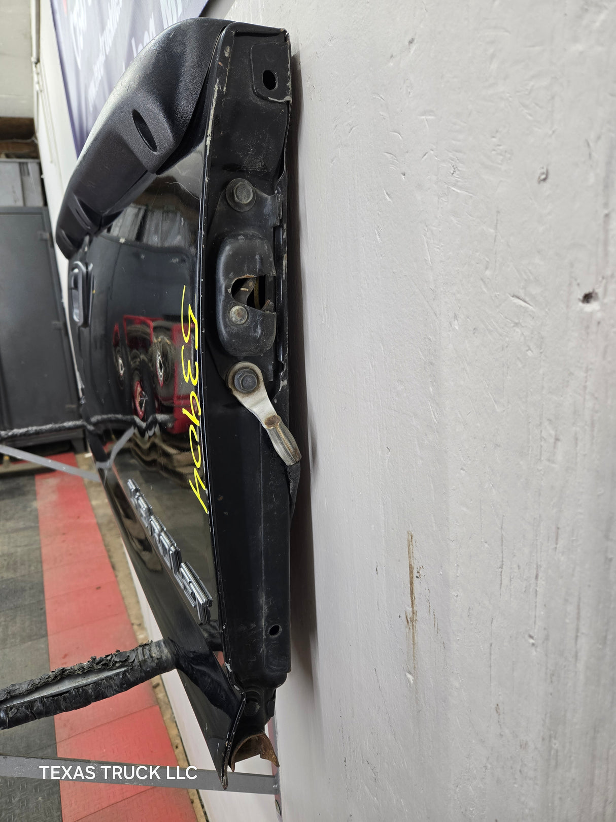 1999-2007 Chevrolet Silverado / GMC Sierra 1500 2500 3500 Tailgate