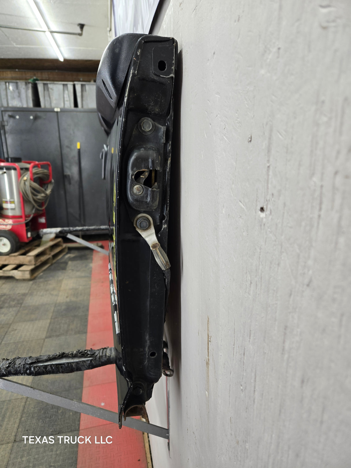 1999-2007 Chevrolet Silverado / GMC Sierra 1500 2500 3500 Tailgate