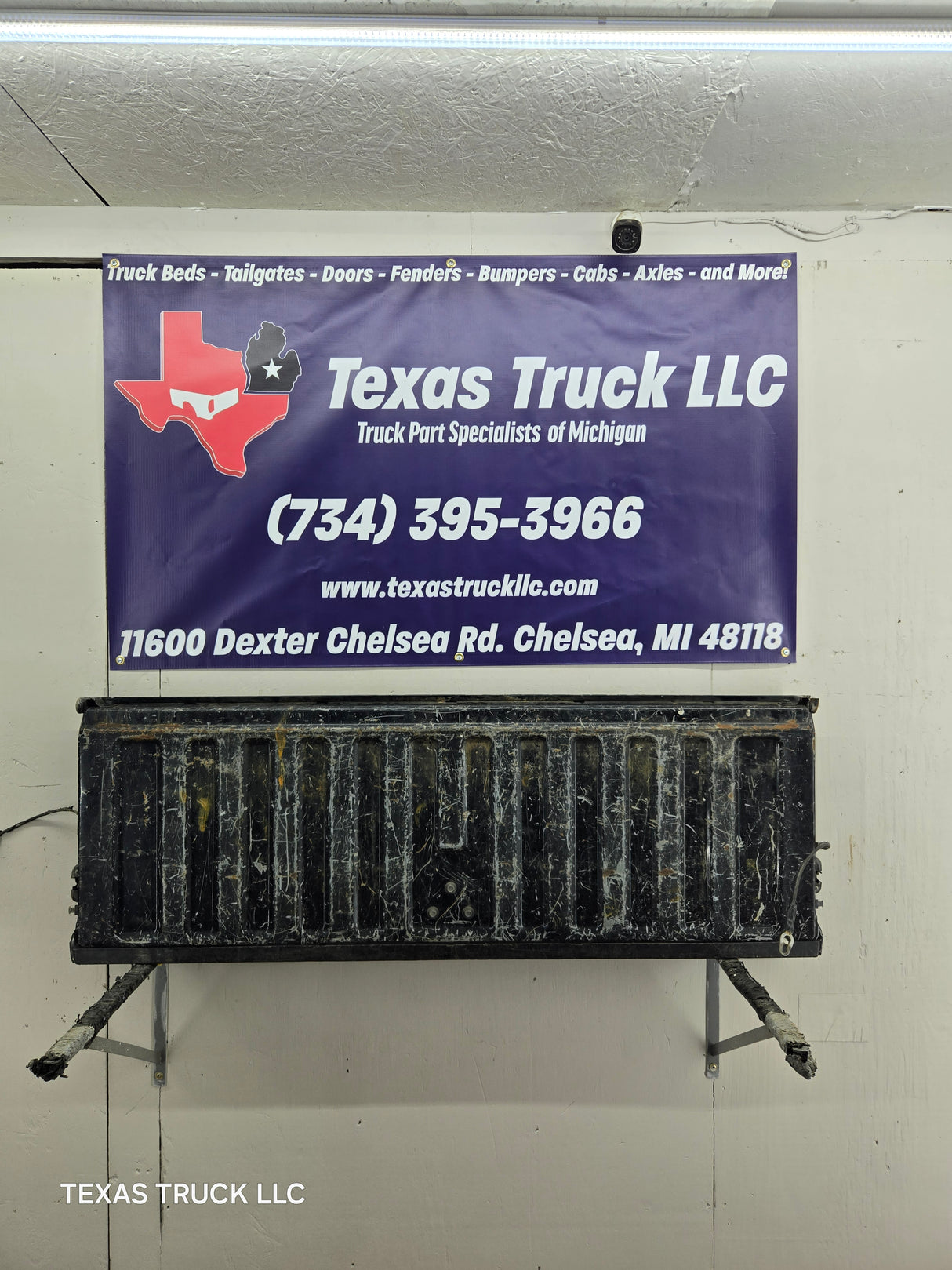 1999-2007 Chevrolet Silverado / GMC Sierra 1500 2500 3500 Tailgate