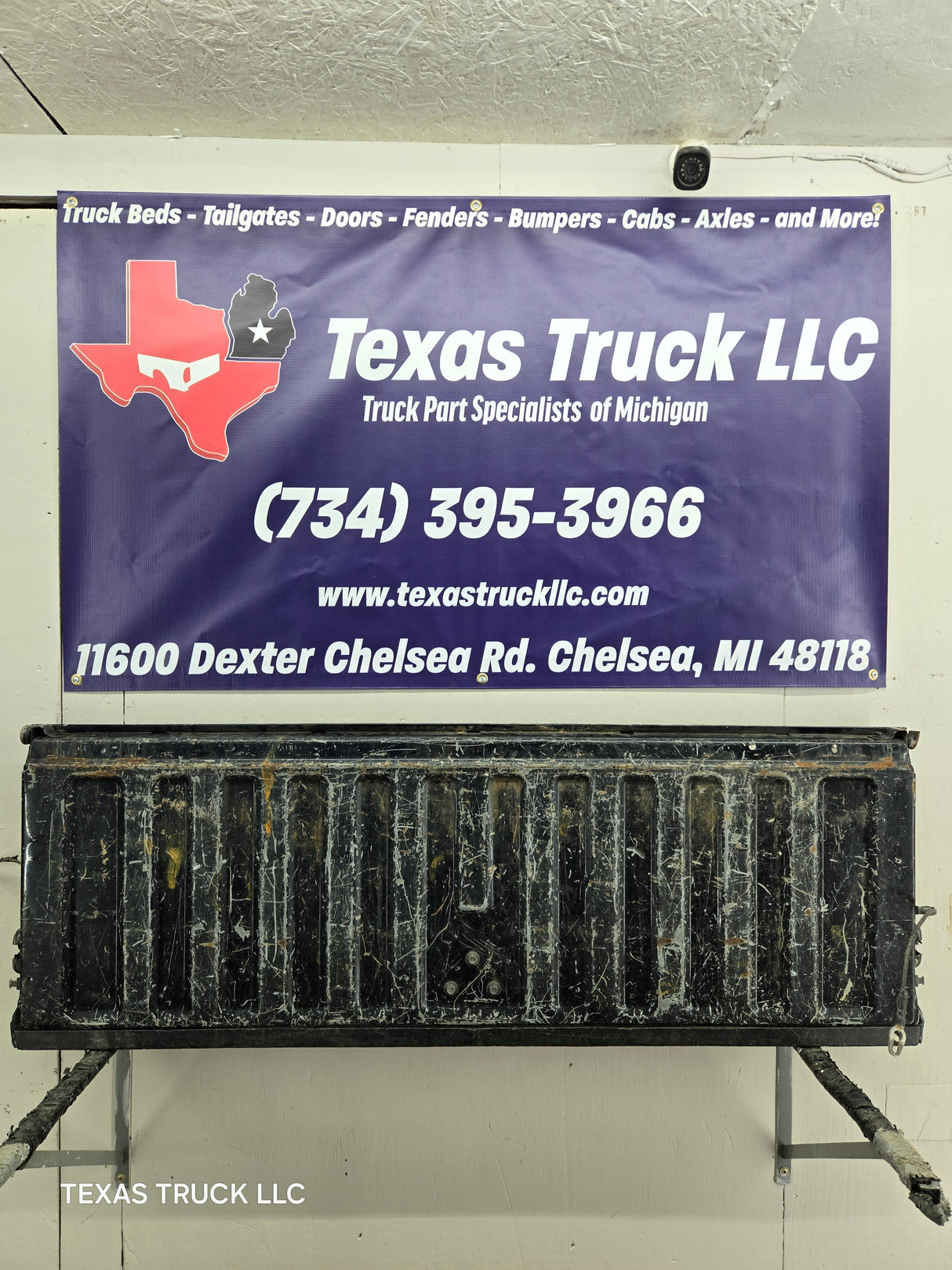 1999-2007 Chevrolet Silverado / GMC Sierra 1500 2500 3500 Tailgate