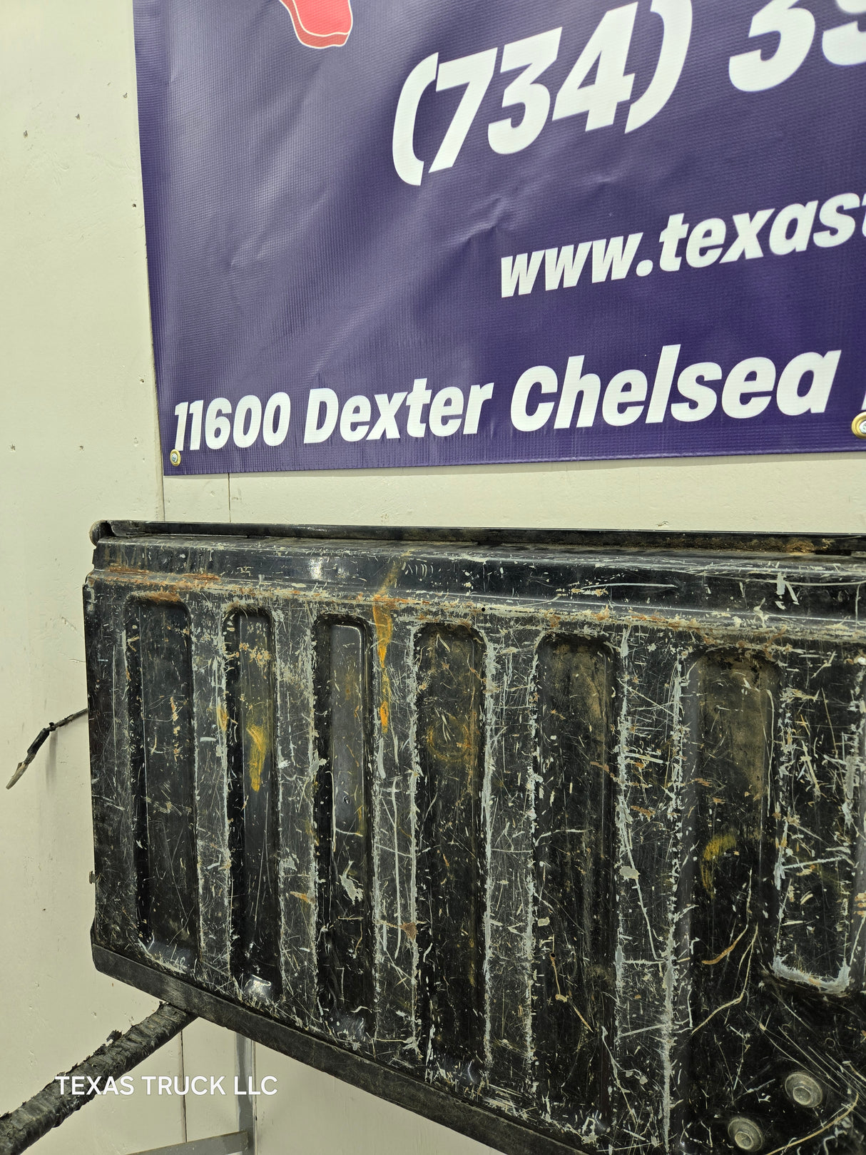 1999-2007 Chevrolet Silverado / GMC Sierra 1500 2500 3500 Tailgate