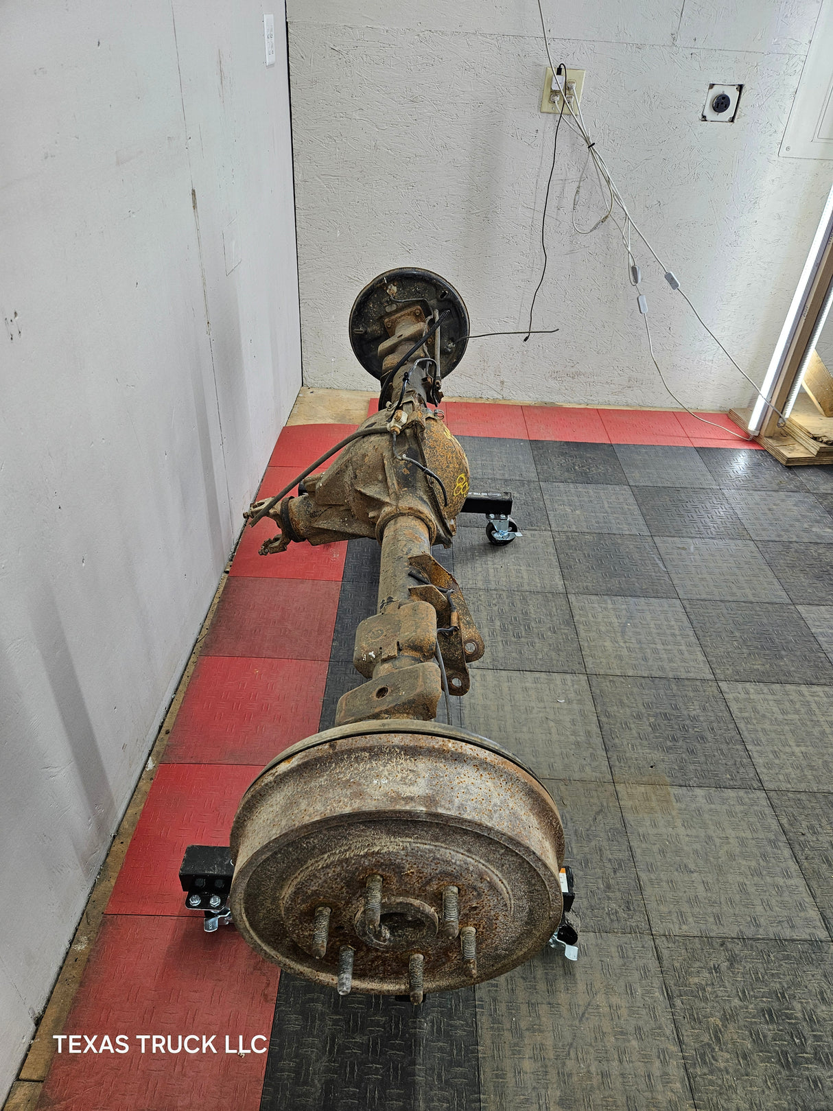 2005-2007 Chevrolet Silverado GMC Sierra 1500 3.23 Rear Axle