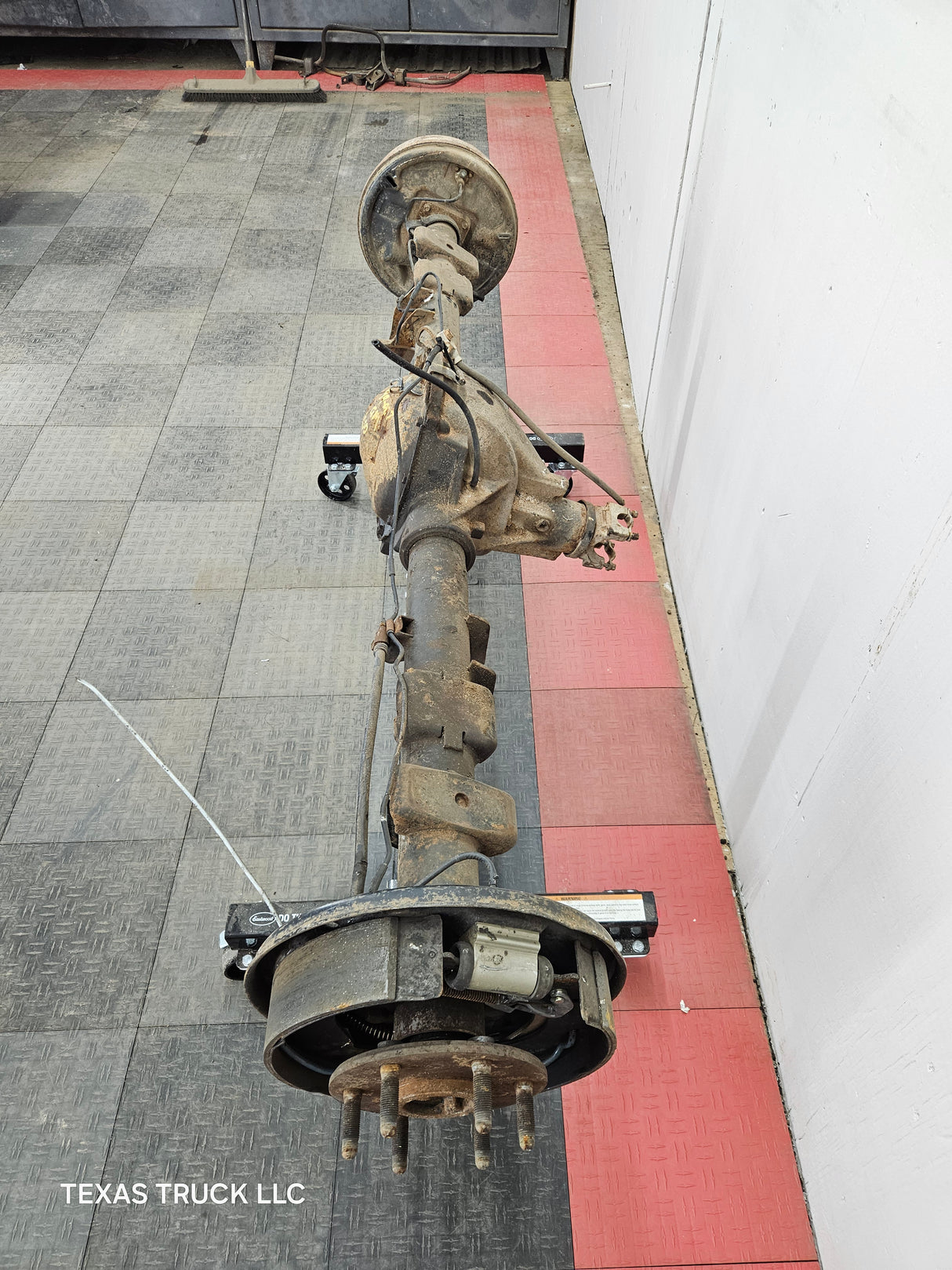 2005-2007 Chevrolet Silverado GMC Sierra 1500 3.23 Rear Axle
