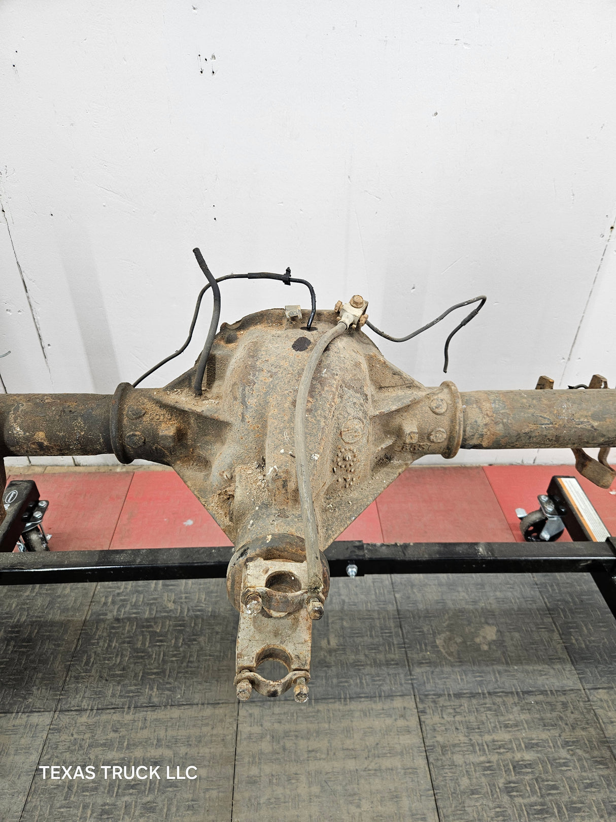 2005-2007 Chevrolet Silverado GMC Sierra 1500 3.23 Rear Axle