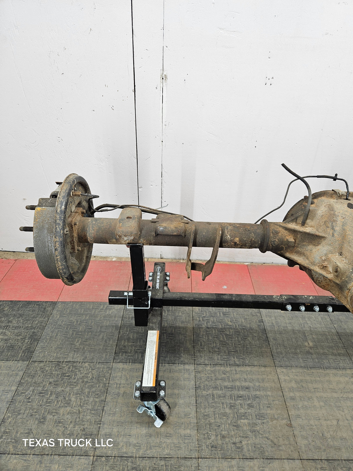 2005-2007 Chevrolet Silverado GMC Sierra 1500 3.23 Rear Axle