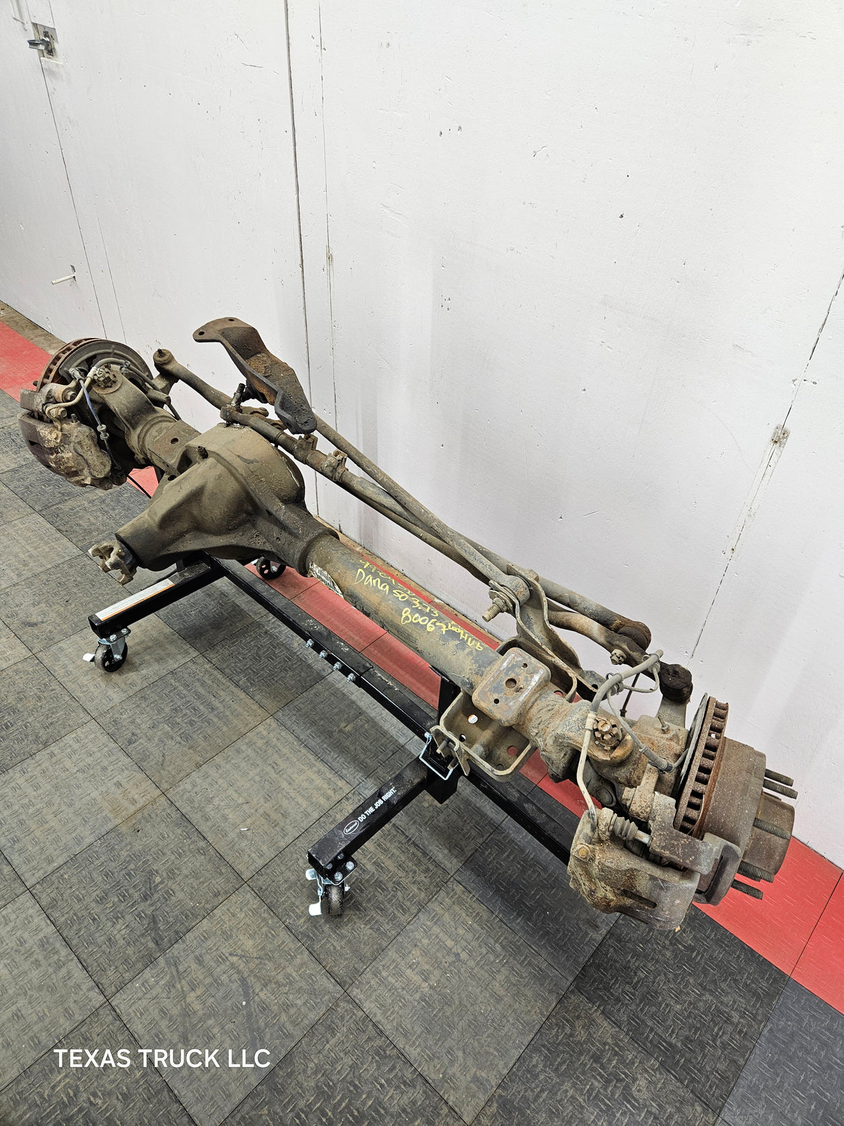 1999-2004 Ford Super Duty F250 F350 SRW Front Axle 3.73 Gear Ratio