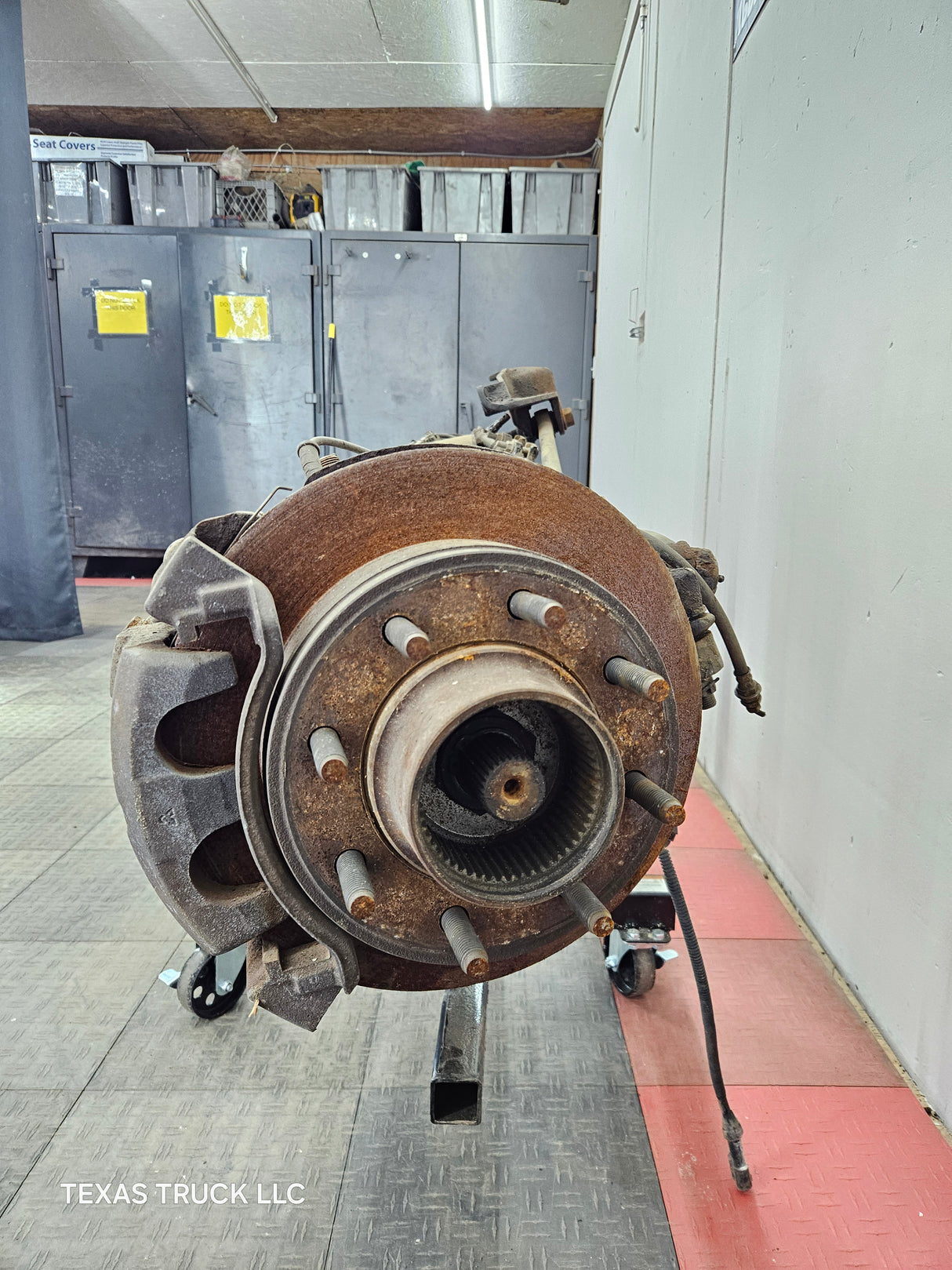 1999-2004 Ford Super Duty F250 F350 SRW Front Axle 3.73 Gear Ratio