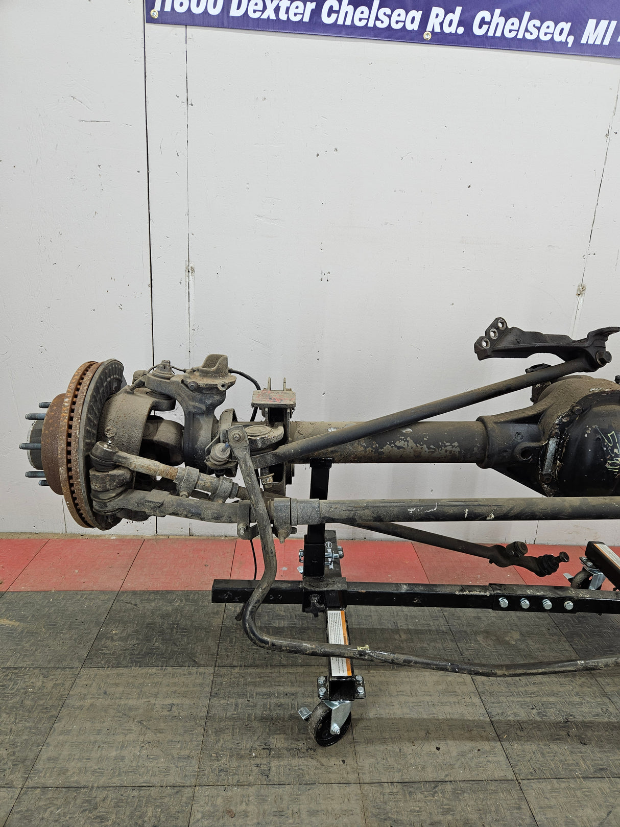 2013-2016 Ford Super Duty F250 F350 FRONT Axle 3.31 Gear Ratio