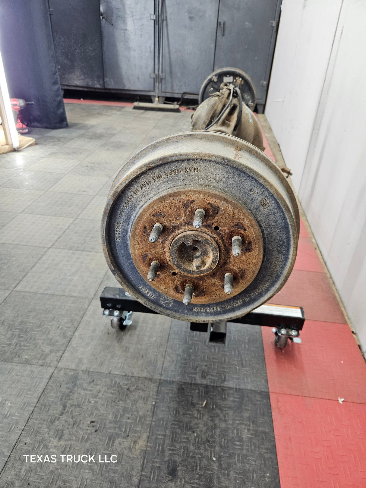 2009-2013 Chevrolet Silverado GMC Sierra 1500 Rear Axle 3.23 Gear Ratio