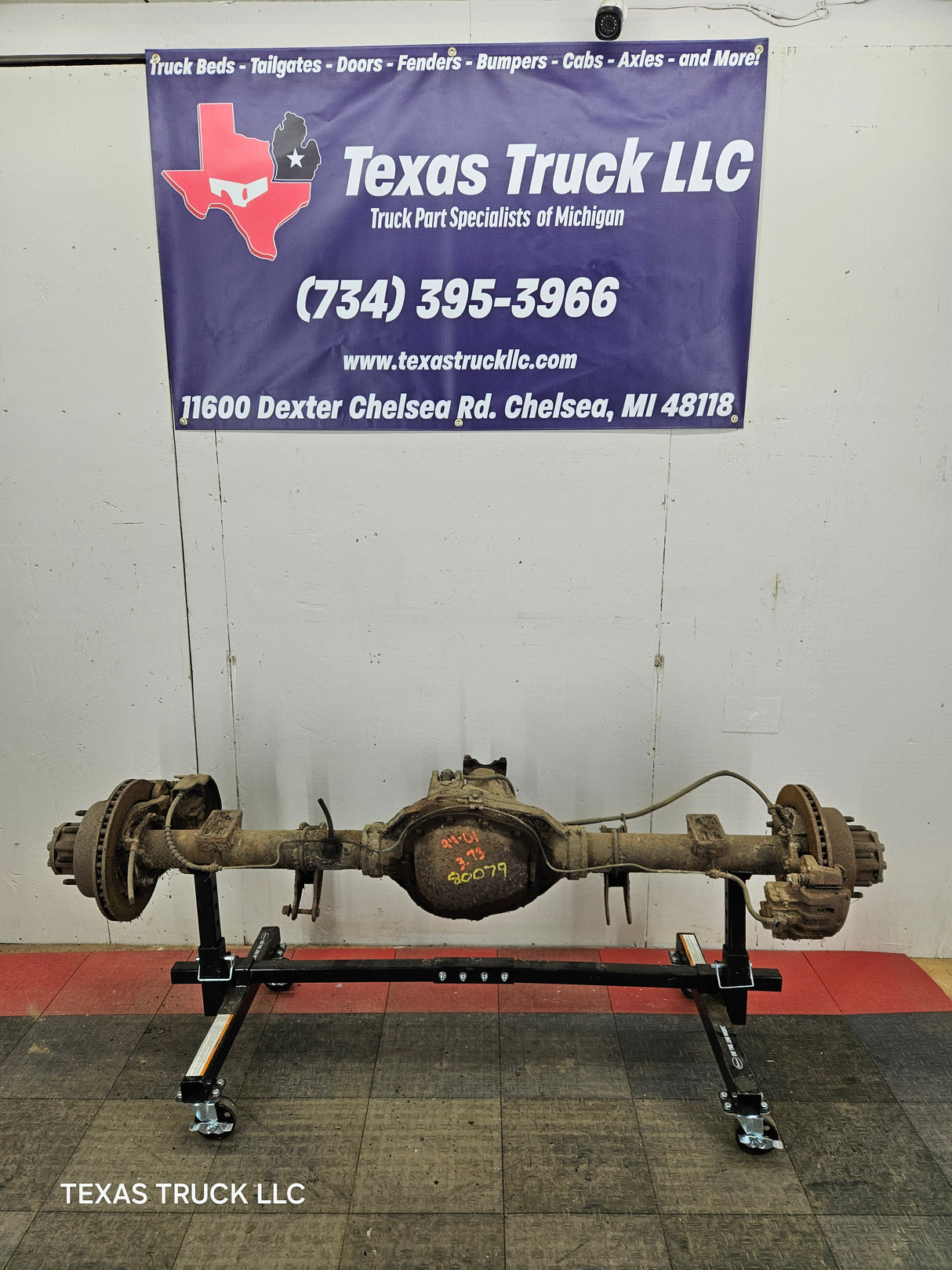 1999-2001 Ford Super Duty F250 F350 SRW Rear Axle 3.73 Ratio
