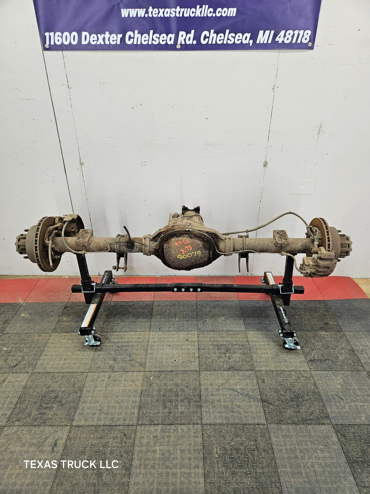 1999-2001 Ford Super Duty F250 F350 SRW Rear Axle 3.73 Ratio