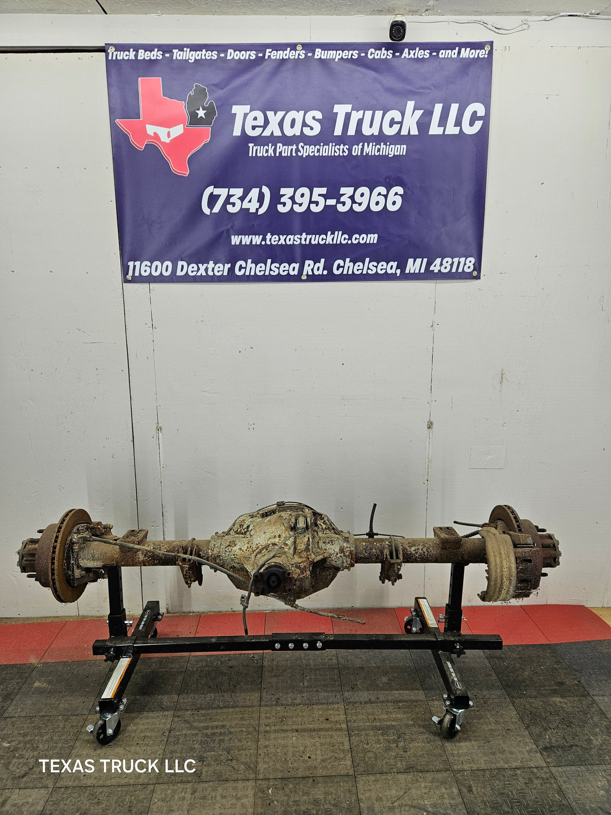 1999-2001 Ford Super Duty F250 F350 SRW Rear Axle 3.73 Ratio