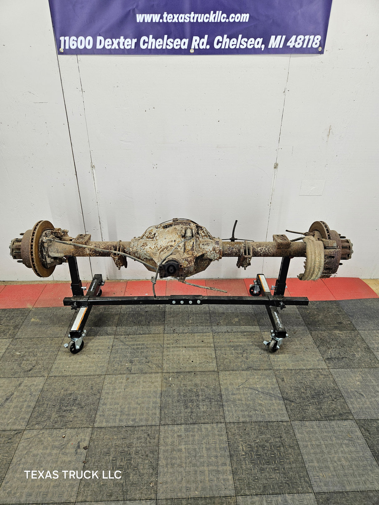1999-2001 Ford Super Duty F250 F350 SRW Rear Axle 3.73 Ratio