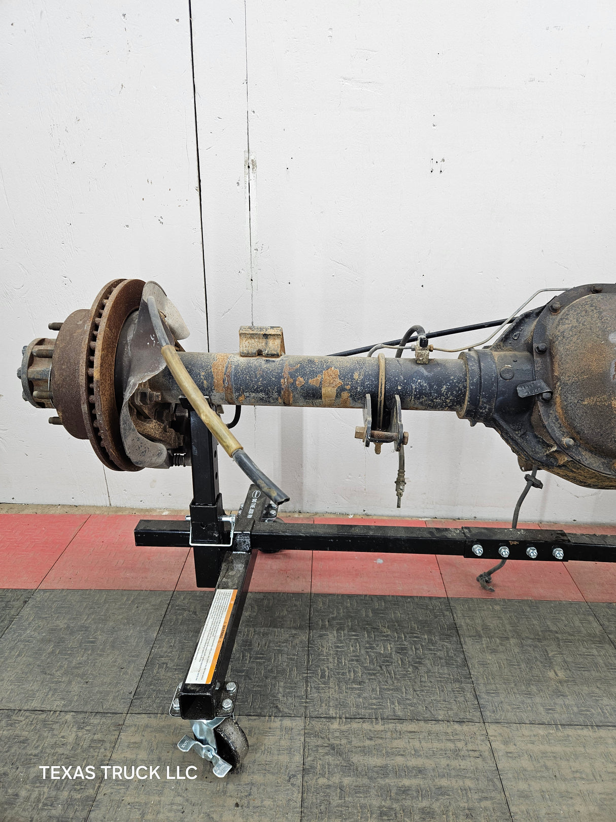 1999-2001 Ford Super Duty F250 F350 SRW Rear Axle 3.73 Ratio