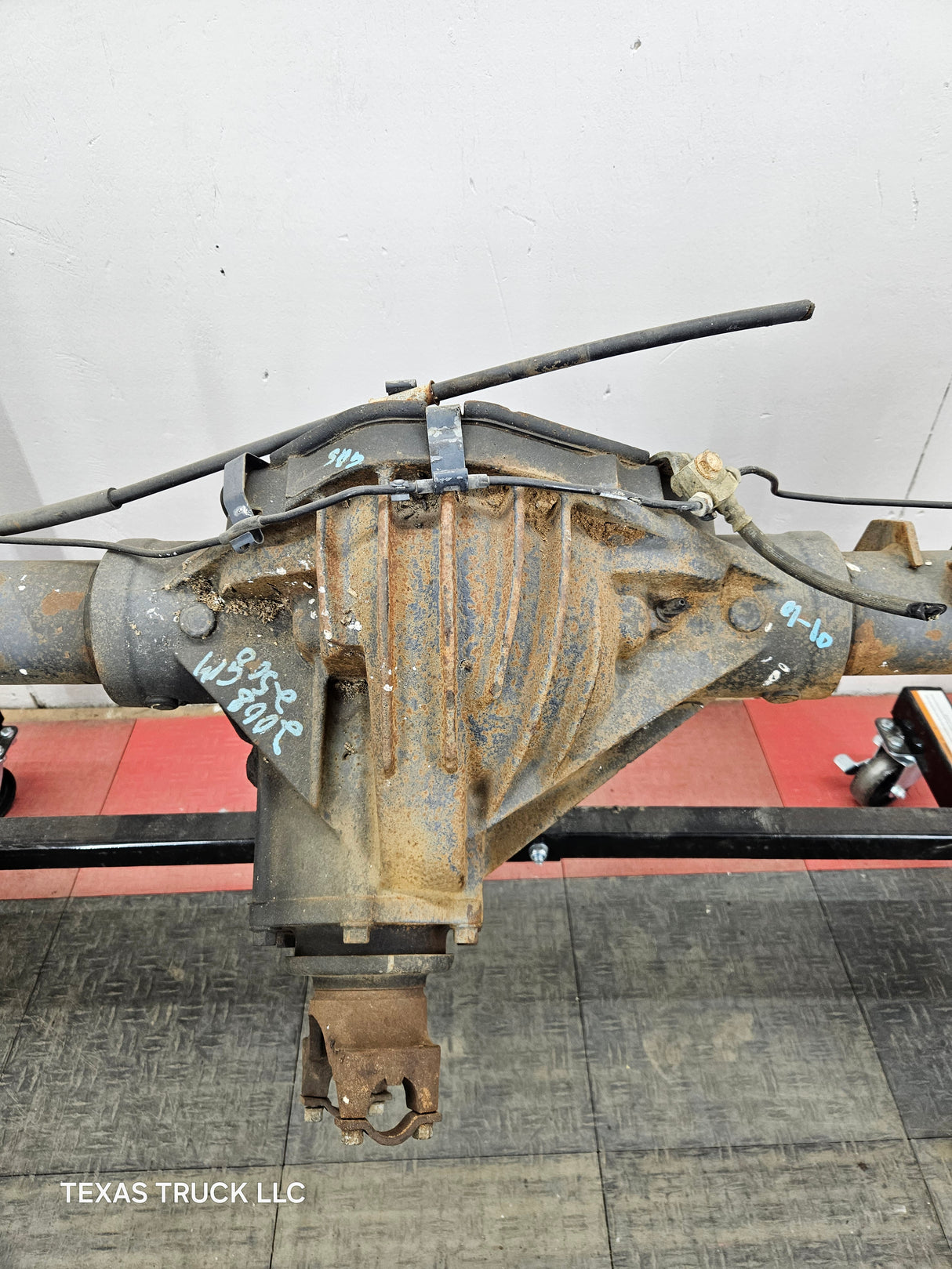 2008-2010 Chevrolet Silverado / GMC Sierra 2500 2500HD 3500HD Rear Axle 3.73 10.5"