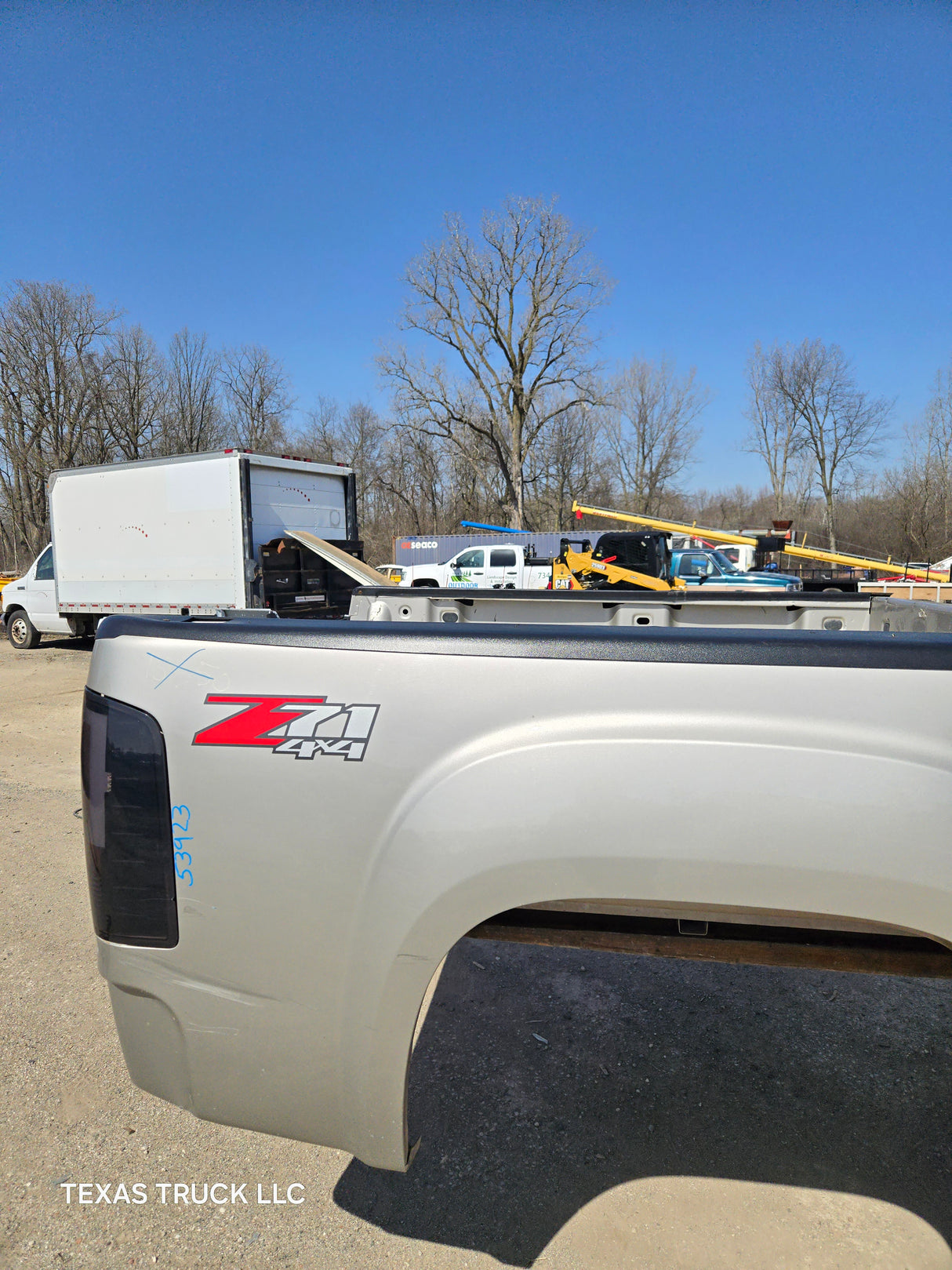 2007-2013 GMC Sierra 1500 5' 8" Short Truck Bed