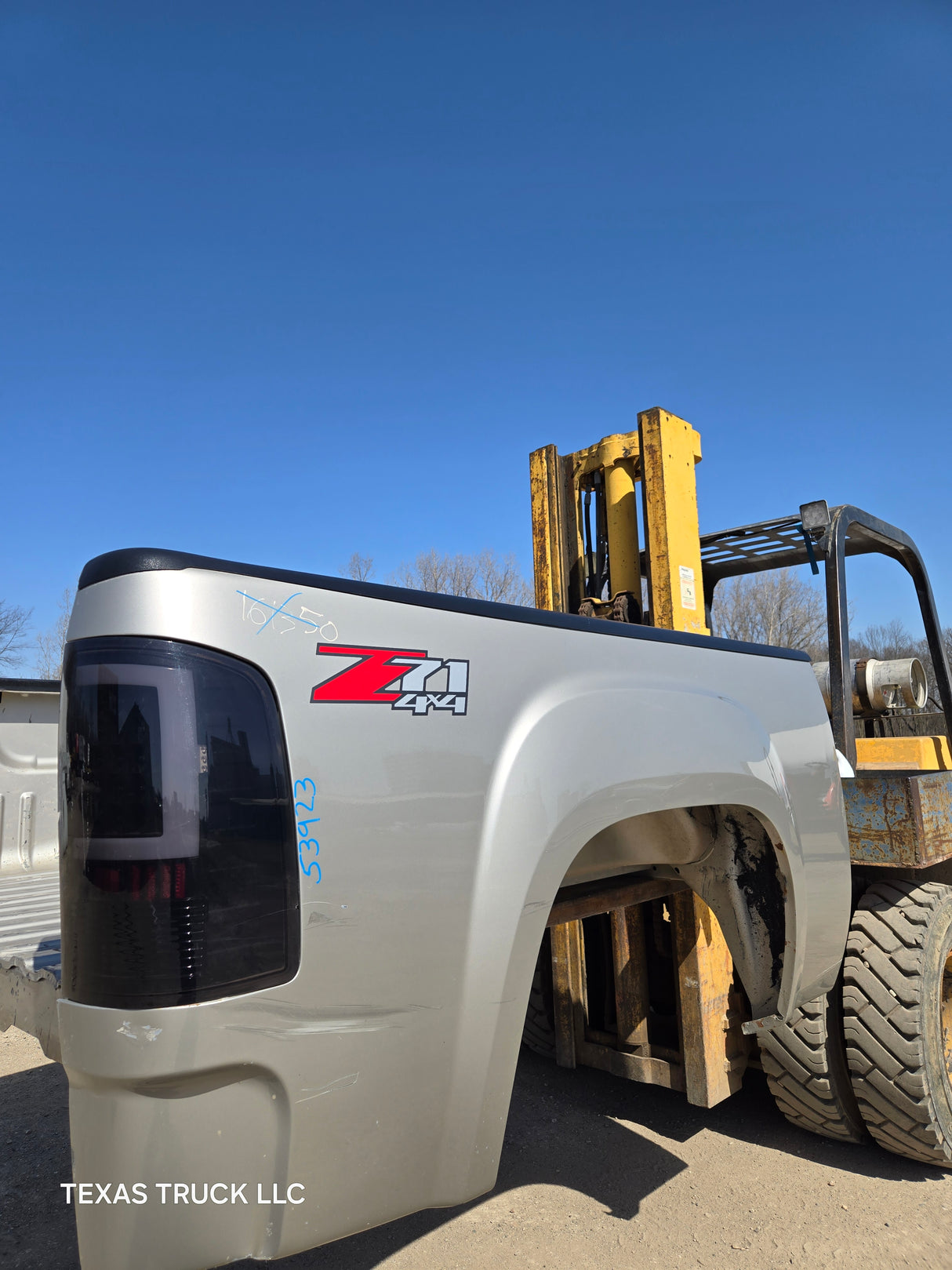 2007-2013 GMC Sierra 1500 5' 8" Short Truck Bed