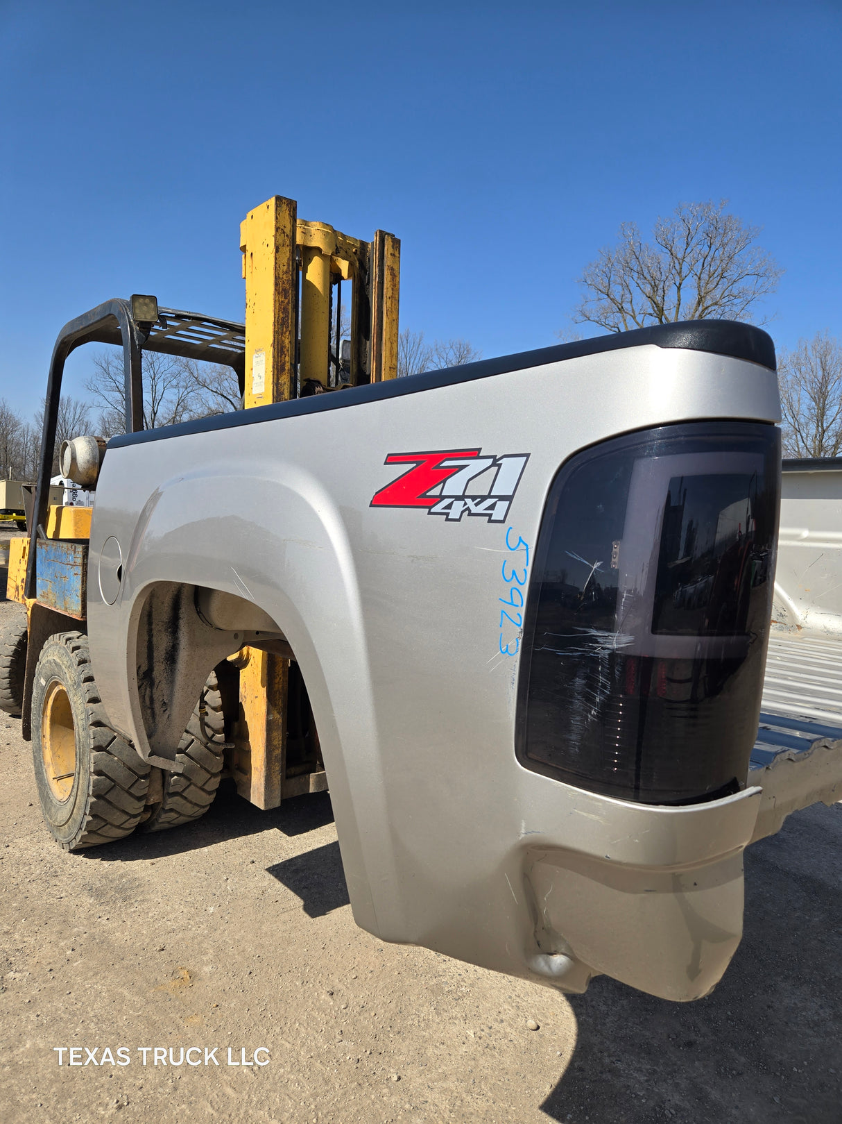 2007-2013 GMC Sierra 1500 5' 8" Short Truck Bed