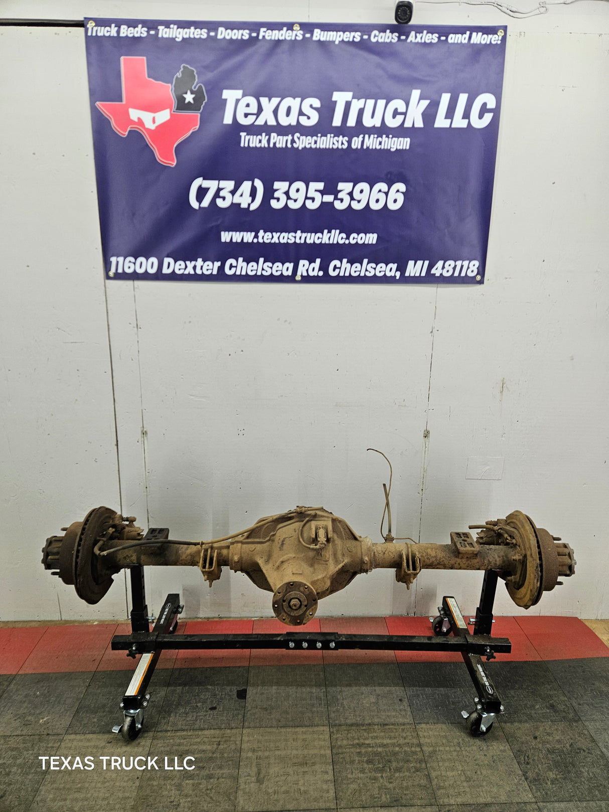 2002-2004 Ford Super Duty F250 F350 SRW Rear Axle 3.73 Gear Ratio