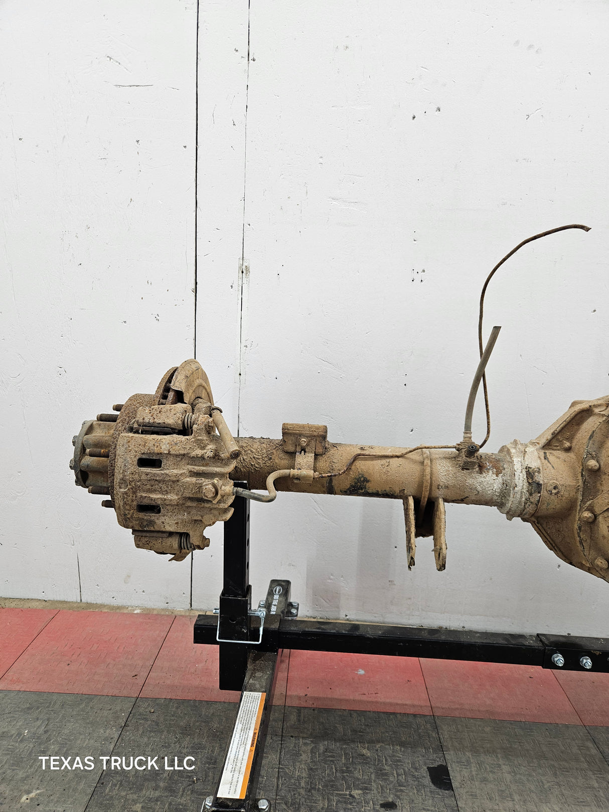 2002-2004 Ford Super Duty F250 F350 SRW Rear Axle 3.73 Gear Ratio