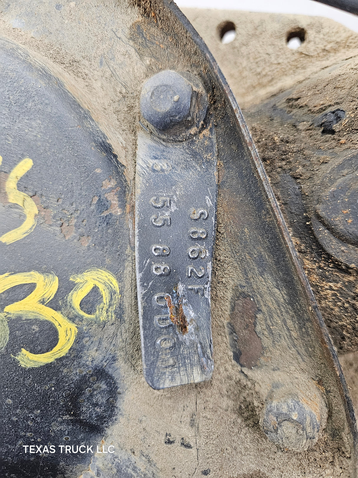 1997-1999 Ford F150 Rear Axle 3.55 Gear Ratio 129k miles