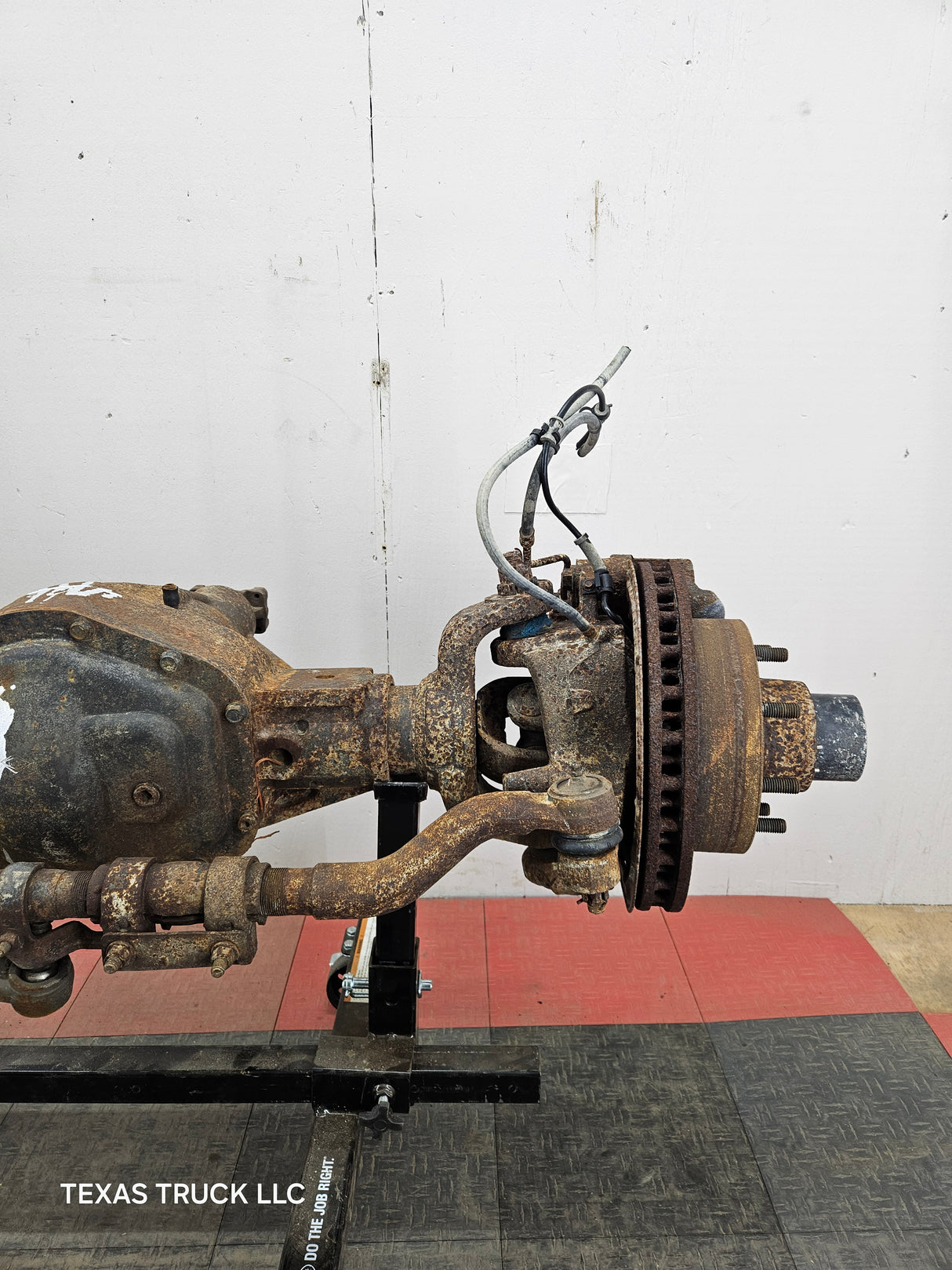 1999-2004 Ford Super Duty F250 F350 SRW Front Axle 4.10 Gear Ratio