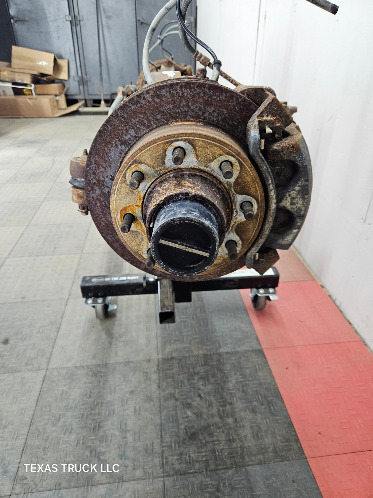 1999-2004 Ford Super Duty F250 F350 SRW Front Axle 4.10 Gear Ratio