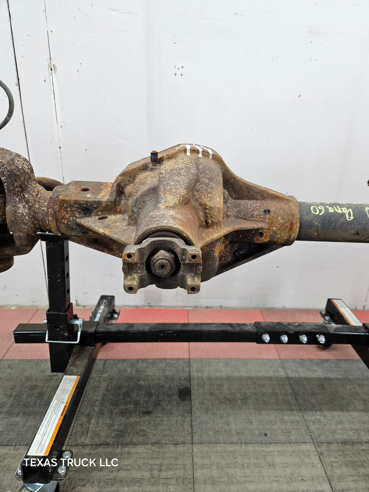 1999-2004 Ford Super Duty F250 F350 SRW Front Axle 4.10 Gear Ratio