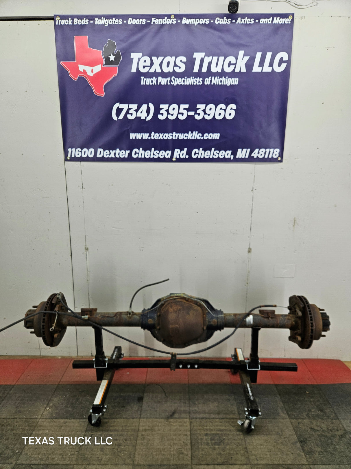 1999-2001 Ford Super Duty F250 F350 SRW Rear Axle - Part Out