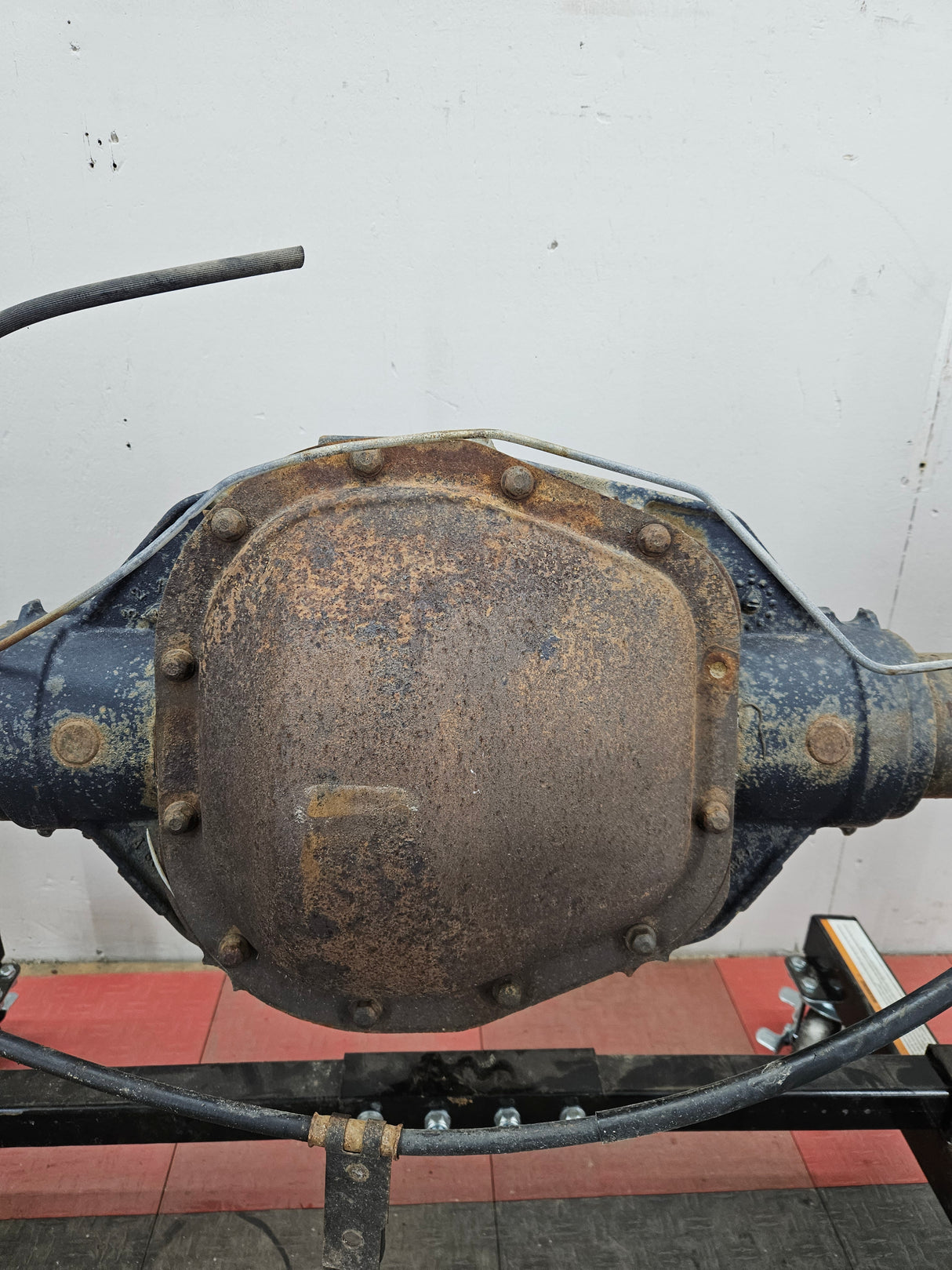 1999-2001 Ford Super Duty F250 F350 SRW Rear Axle - Part Out