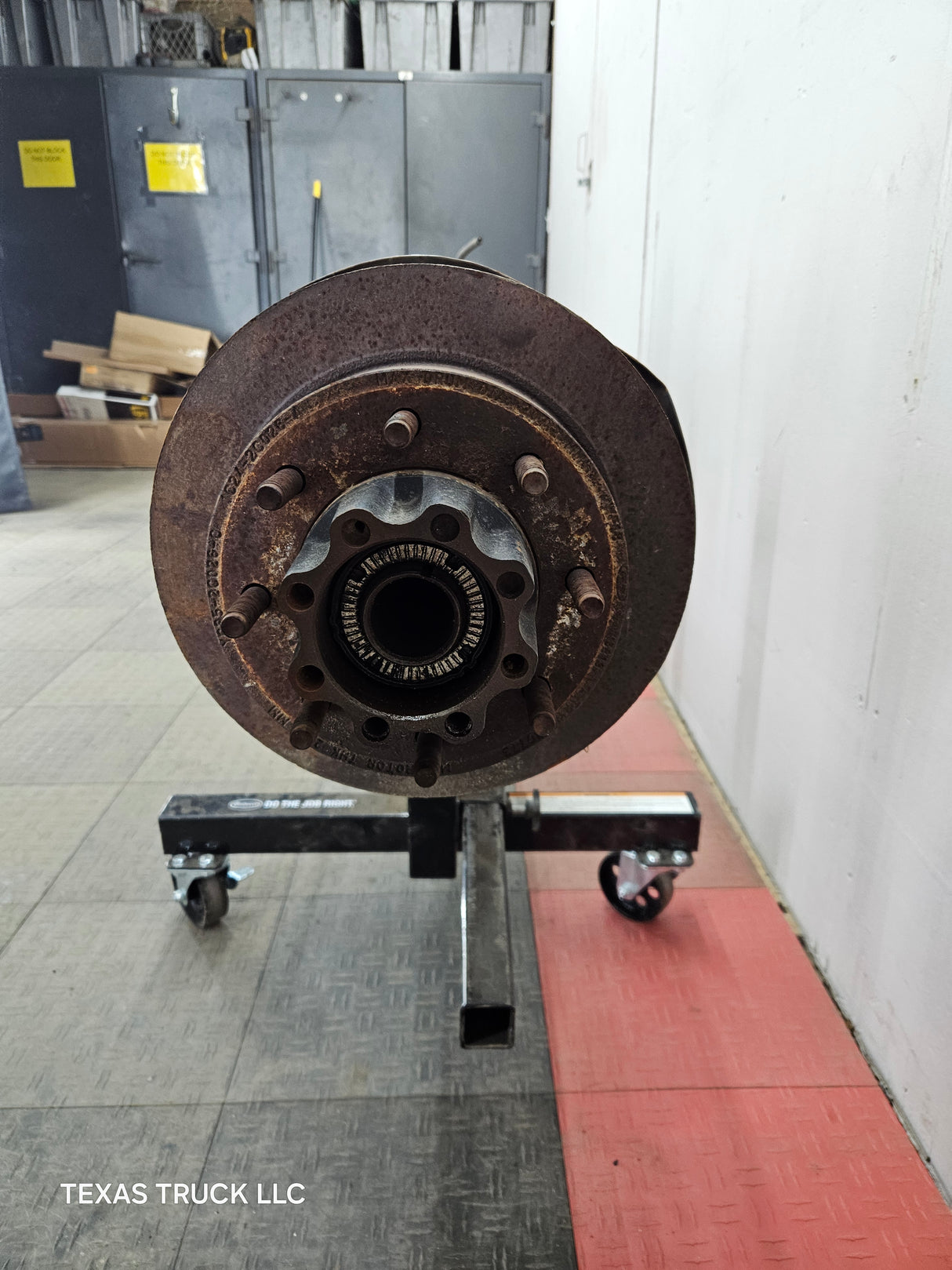 1999-2001 Ford Super Duty F250 F350 SRW Rear Axle - Part Out