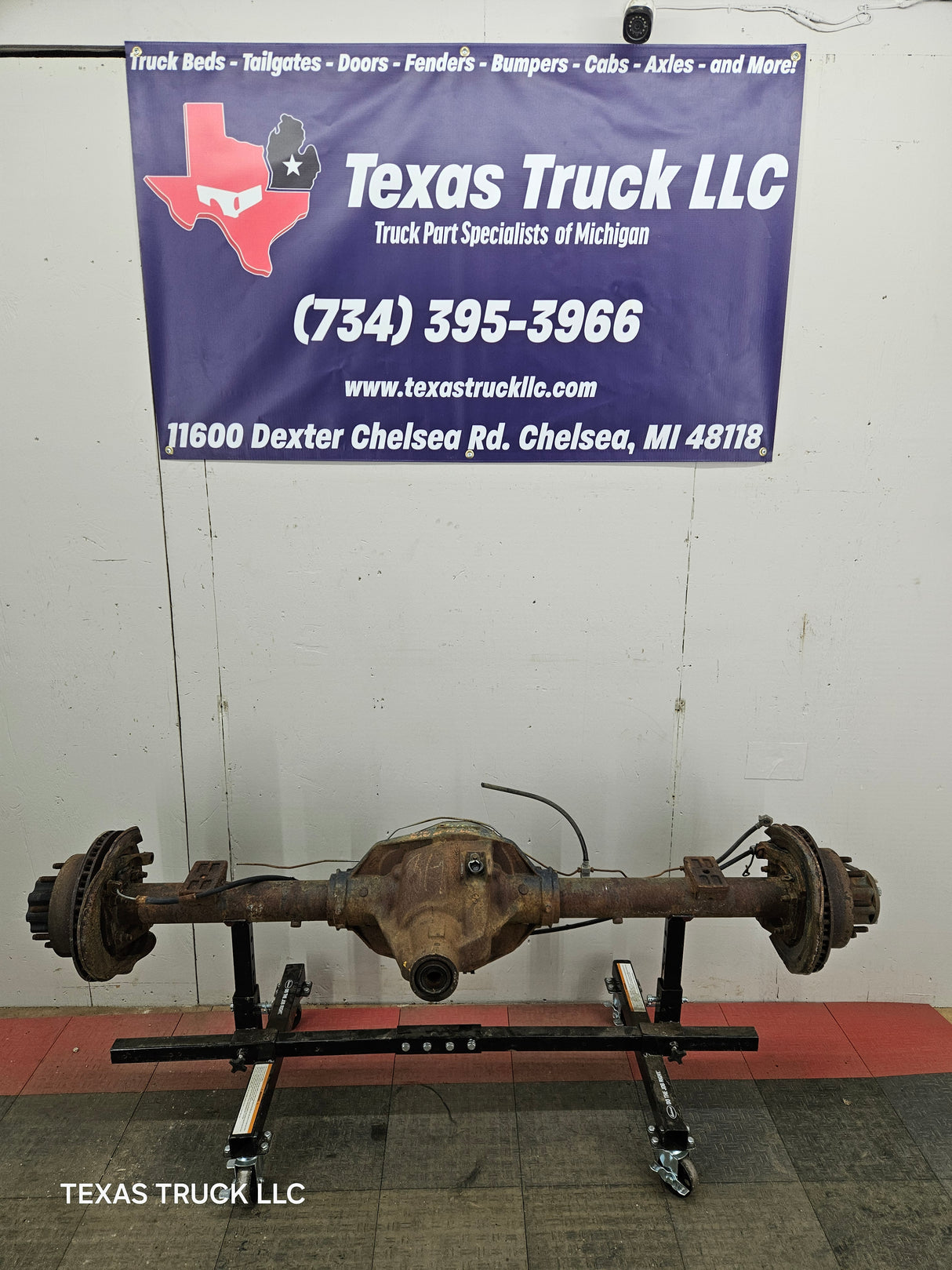 1999-2001 Ford Super Duty F250 F350 SRW Rear Axle - Part Out